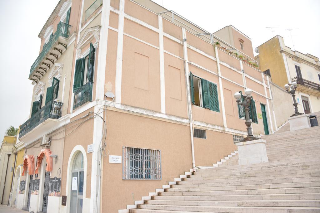 B&B Le Colonne Brindisi Exterior foto