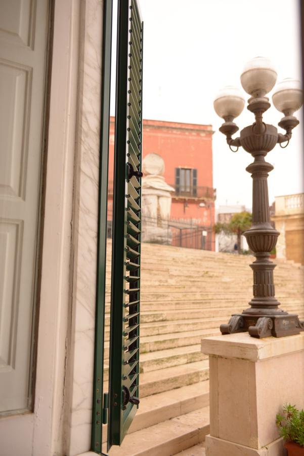 B&B Le Colonne Brindisi Exterior foto