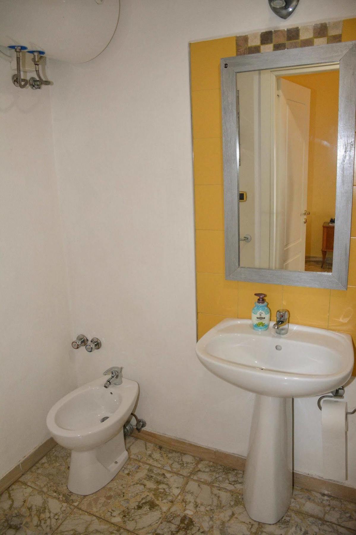 B&B Le Colonne Brindisi Exterior foto
